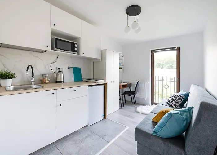 Comfortable 3City Studios In Gdynia By Noclegi Renters