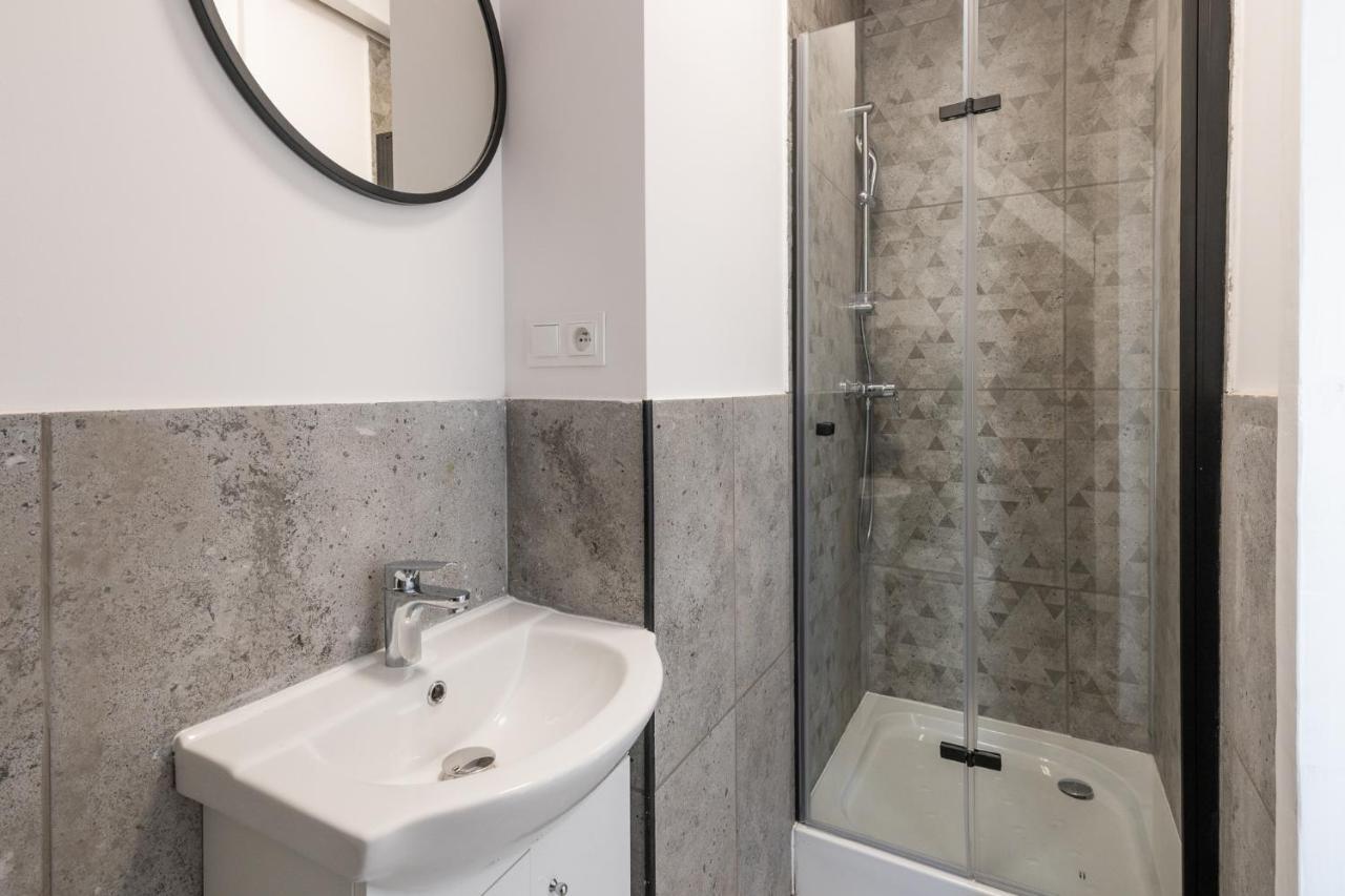 Comfortable 3city In By Renters *
